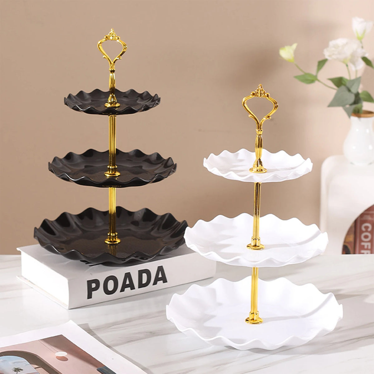 3-Laagse Kerst Dessertstandaard met Golfranden