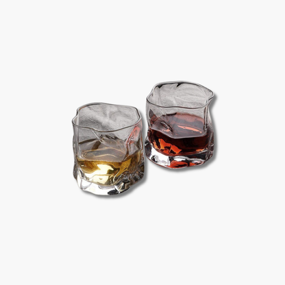 Whiskyglazen met textuur