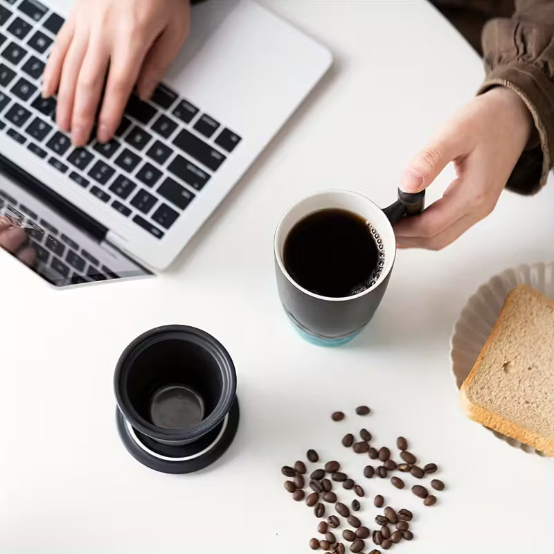 Keramische mok voor koffie en the