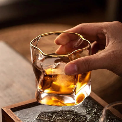 Whiskyglazen met textuur