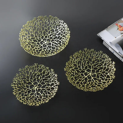 Metalen koraal decoratieve schaal