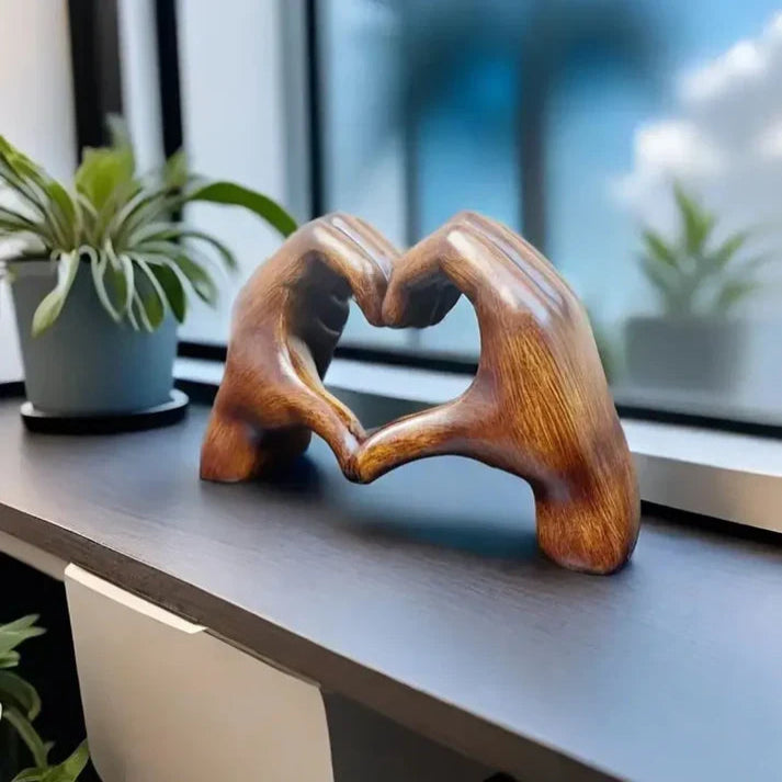 WarmHold Hart Handen Sculptuur – Handgemaakt