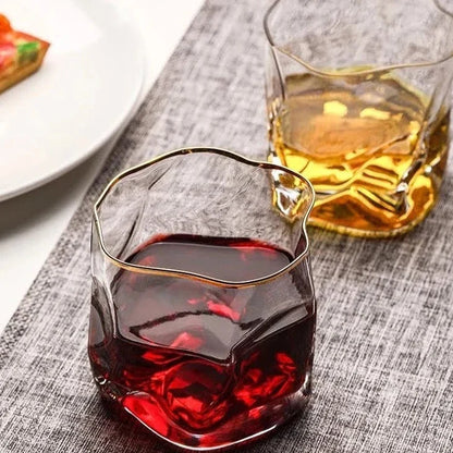Whiskyglazen met textuur