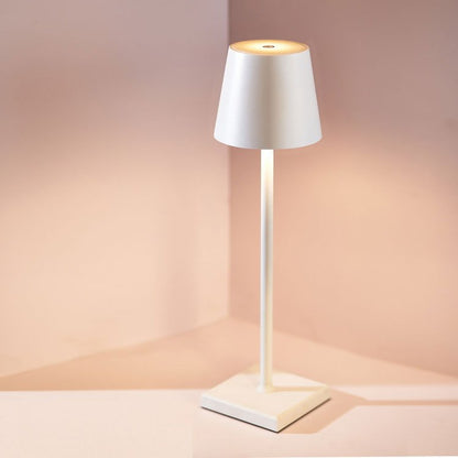 NordicGlow Draadloze Tafellamp – Dimbare LED